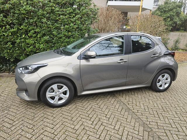 Toyota YARIS 1.5 Hybrid Active Stoelverwarming