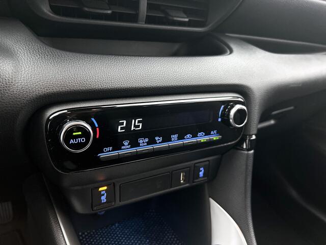 Toyota YARIS 1.5 Hybrid Dynamic