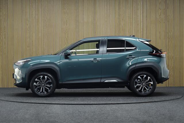 Toyota YARIS Cross 1.5 Hybrid 130 Dynamic + Comfort Pack | MY2026 | Adaptive-cruise | Camera | Clima | Apple Carplay & Android Auto | Navigatie | Keyless | Parkeerhulp | Stoel & Stuurverwarming | Dodehoekdetectie