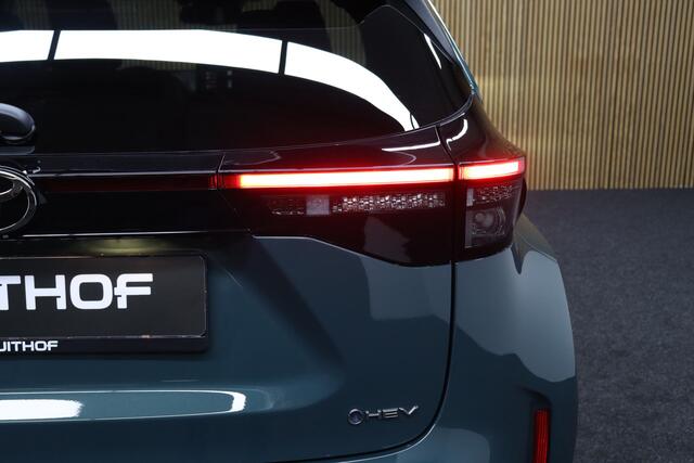 Toyota YARIS Cross 1.5 Hybrid 130 Dynamic + Comfort Pack | MY2026 | Adaptive-cruise | Camera | Clima | Apple Carplay & Android Auto | Navigatie | Keyless | Parkeerhulp | Stoel & Stuurverwarming | Dodehoekdetectie