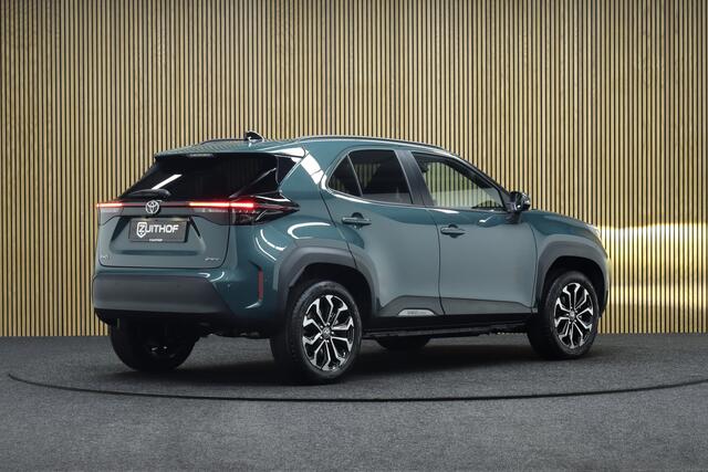 Toyota YARIS Cross 1.5 Hybrid 130 Dynamic + Comfort Pack | MY2026 | Adaptive-cruise | Camera | Clima | Apple Carplay & Android Auto | Navigatie | Keyless | Parkeerhulp | Stoel & Stuurverwarming | Dodehoekdetectie