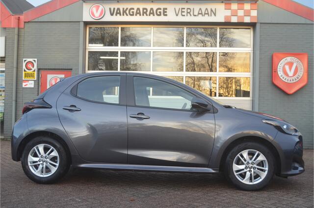 Toyota YARIS 1.5 VVT-i Active
