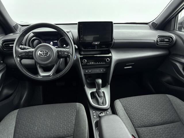 Toyota YARIS Cross 1.5 Hybrid First Edition All Wheel Drive | Parkeersensoren V+A | Dodehoek Detectie