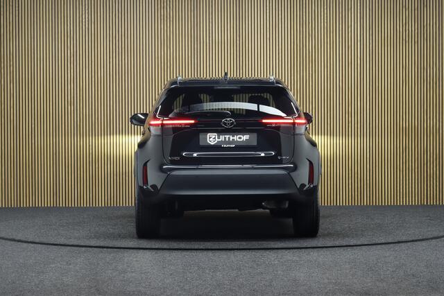 Toyota YARIS Cross 1.5 Hybrid 130 Dynamic + Comfort Pack | MY2026 | Adaptive-cruise | Camera | Clima | Apple Carplay & Android Auto | Navigatie | Keyless | Parkeerhulp | Stoel & Stuurverwarming | Dodehoekdetectie