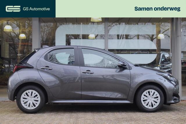 Toyota YARIS 1.5 VVT-i Active |CRUISE|CAMERA|CARPLAY
