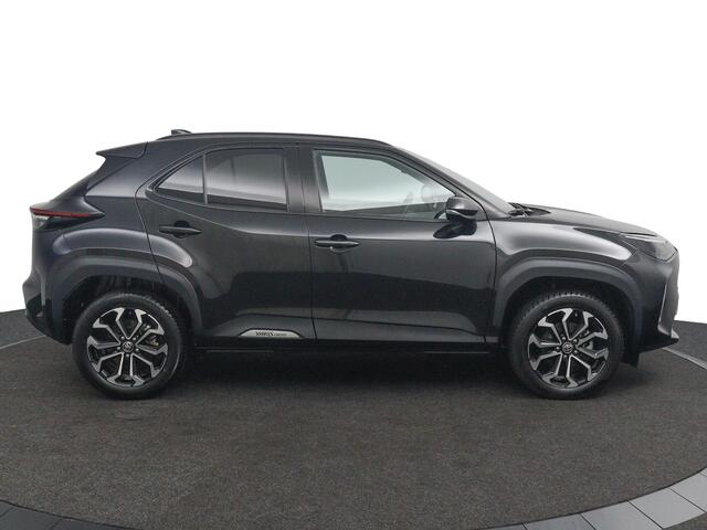 Toyota YARIS Cross 1.5 Hybrid 115 First Edition | Apple Carplay/Android Auto | All Season Banden | Achteruitrijcamera |