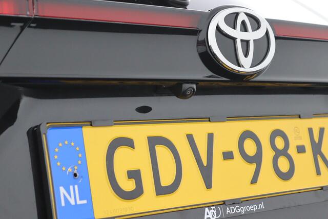 Toyota YARIS Cross 1.5 Hybrid 115 First Edition | Apple Carplay/Android Auto | All Season Banden | Achteruitrijcamera |