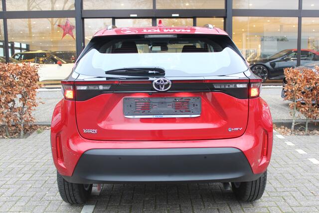 Toyota YARIS Cross 1.5 Hybrid 115 Active Plus | Rijklaar | PDC | Dodehoekdetectie | Stuur/Stoel-verwarming | Apple/Android | Clima | Adap Cruise