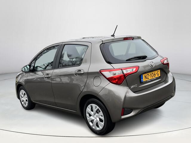 Toyota YARIS 1.5 VVT-i Aspiration Automaat | Navigatie | Cruise control | Parkeercamera achter |