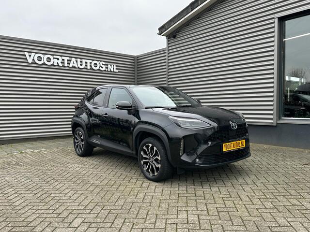 Toyota YARIS Cross 1.5 Hybrid Dynamic | PDC VOOR EN ACHTER | APPLE CARPLAY | INKLAPBARE SPIEGELS | DODEHOEK DETECTIE | STUUR EN STOELVERWARMING | LMV 17'' |