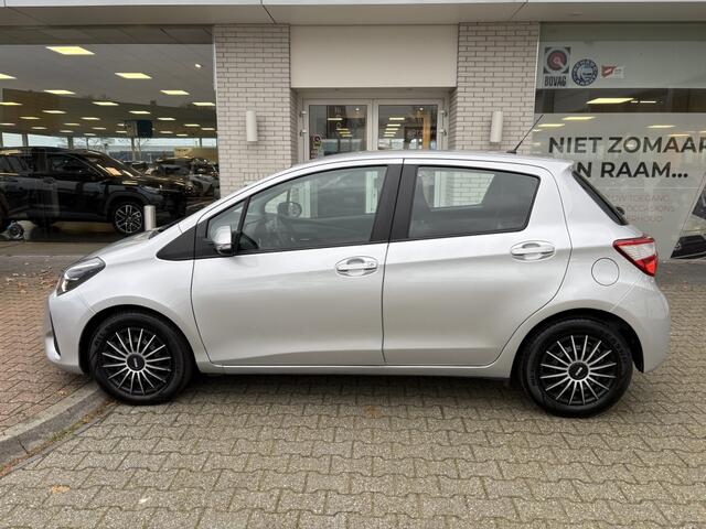Toyota YARIS 1.5 Hybrid Aspiration | Cruise control | All-season | Navigatie