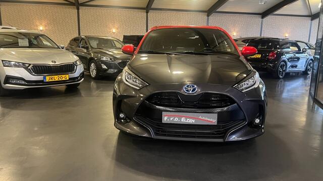 Toyota YARIS 1.5 HYB. LAUNCH ED.
