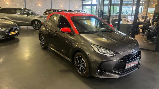 Toyota YARIS 1.5 HYB. LAUNCH ED.