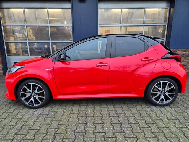 Toyota YARIS 1.5 HYB. LAUNCH EDITION, APPLE CARPLAY/ANDROID AUTO, CAMERA, ALL IN PRIJS.