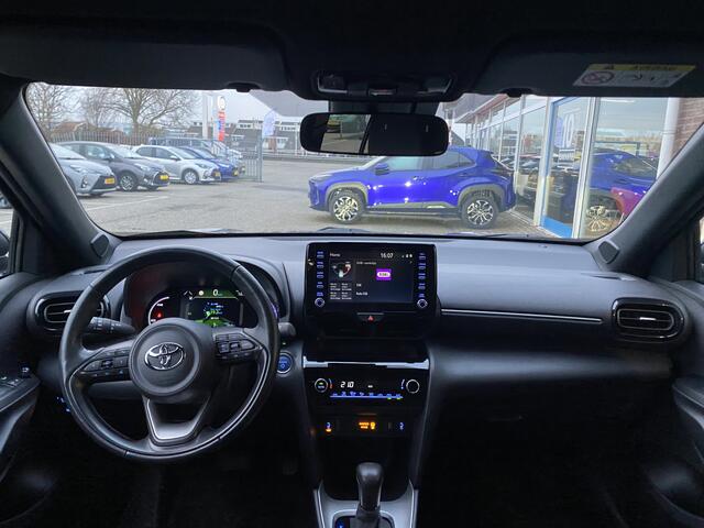 Toyota YARIS Cross 1.5 Hybrid Business
