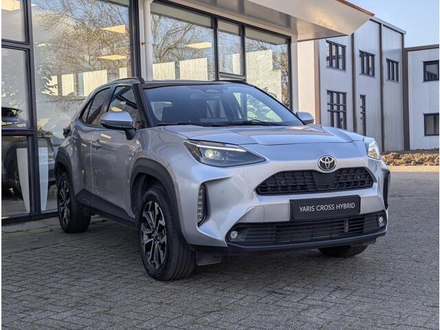 Toyota YARIS Cross 1.5 Hybrid 115 Dynamic | Stoel- stuurverwarming | Keyless | Camera | PDC V+A | ACC | 10,5" Multimedia