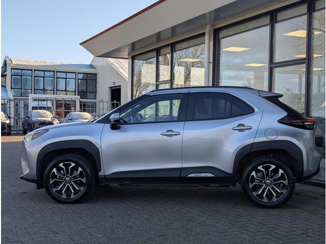 Toyota YARIS Cross 1.5 Hybrid 115 Dynamic | Stoel- stuurverwarming | Keyless | Camera | PDC V+A | ACC | 10,5" Multimedia