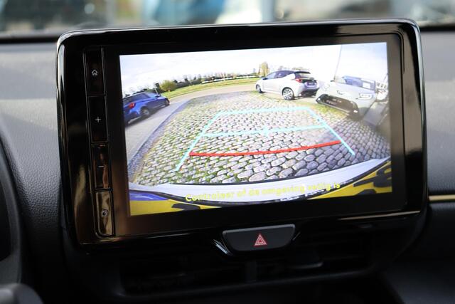 Toyota YARIS Cross 1.5 Hybrid Adventure, HUD, BSM, Parkeersensoren Apple Carplay, Android auto, DAB, Navi
