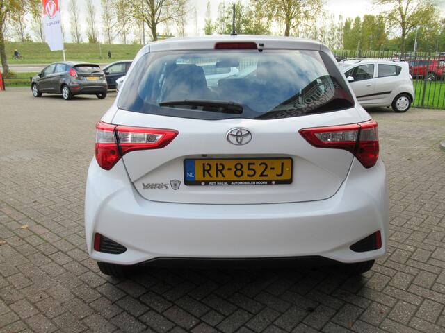 Toyota YARIS 1.0 VVT-i Aspiration| 5-Drs| | Airco | Bluetooth | LED Dagrijverlichting | Incl. Garantie | 1ste Eigenaar |