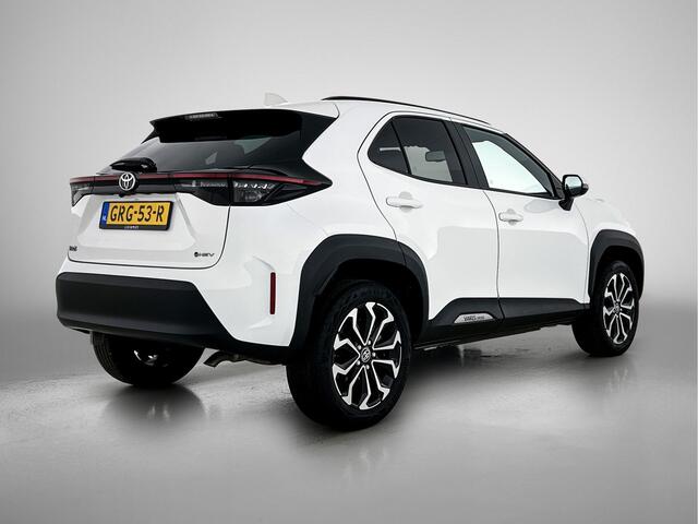 Toyota YARIS Cross 1.5 Hybrid 115 First Edition | BTW Voertuig | Dealeronderhouden | 1e Eigenaar |