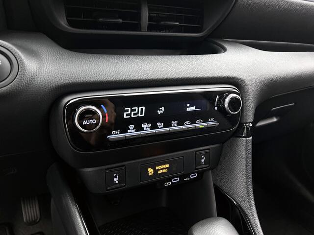 Toyota YARIS 1.5 Hybrid Dynamic | BSM | Dealeronderhouden |