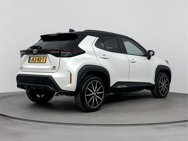 Toyota YARIS Cross 1.5 Hybrid 130 GR Sport | JBL Premium Audio | Head Up Display | Panoramadak |