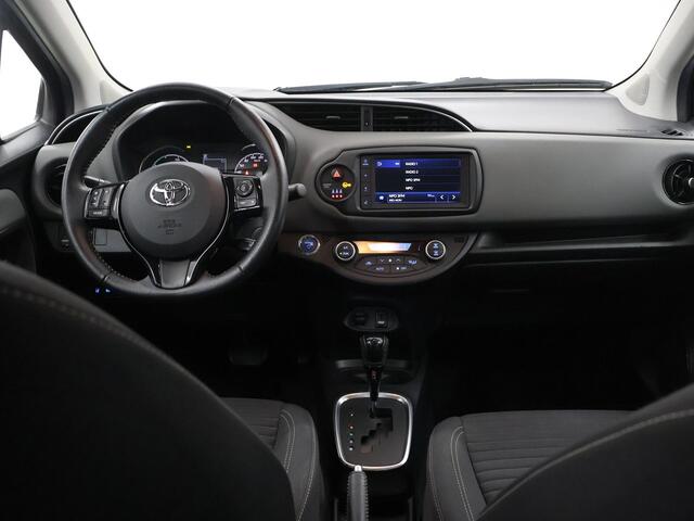 Toyota YARIS 1.5 Hybrid Dynamic | Trekhaak | Parkeercamera | Climate Control | Cruise Control |