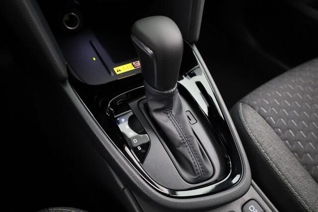 Toyota YARIS Cross 1.5 Hybrid 115 Dynamic *NIEUW* | Direct leverbaar! | Comfort Pack |