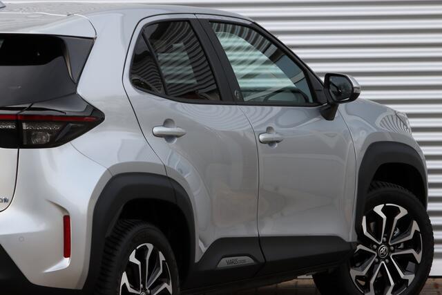 Toyota YARIS Cross 1.5 Hybrid Team-D Safety + Winter-pakket