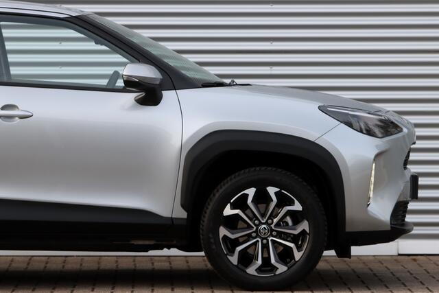 Toyota YARIS Cross 1.5 Hybrid Team-D Safety + Winter-pakket