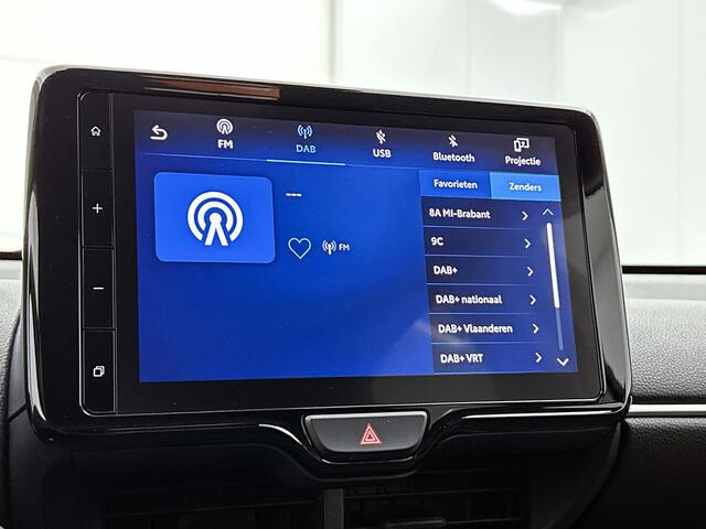 Toyota YARIS 1.5 Hybrid Dynamic Apple Carplay/Android Auto | LMV | Climate Control