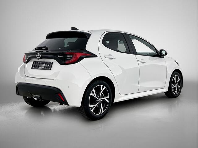 Toyota YARIS 1.5 Hybrid Dynamic | Apple Carplay / Android Auto | Stuur- en Stoelverwariming | Blind Spot Monitor |