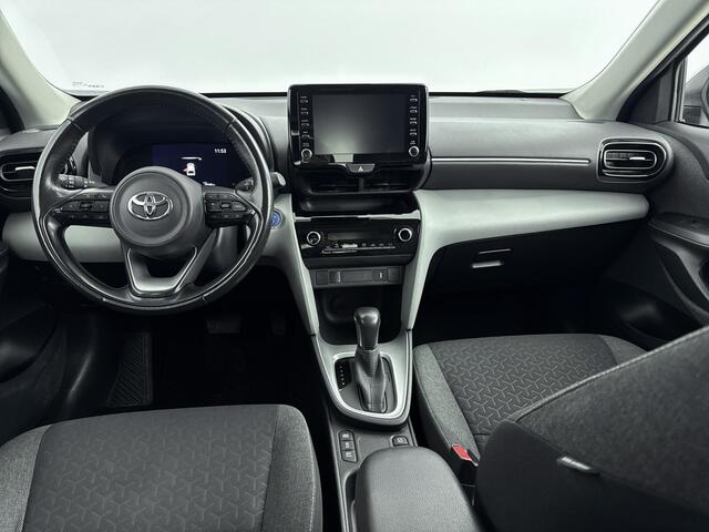 Toyota YARIS Cross 1.5 Hybrid Business Limited | Apple Carplay/Android Auto | LM-Velgen | Achteruitrijcamera | Parkeersensoren |