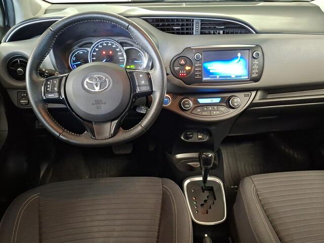Toyota YARIS 1.5 Hybrid Active Limited | Navigatie | Cruise | Starknop Mats foto's maken