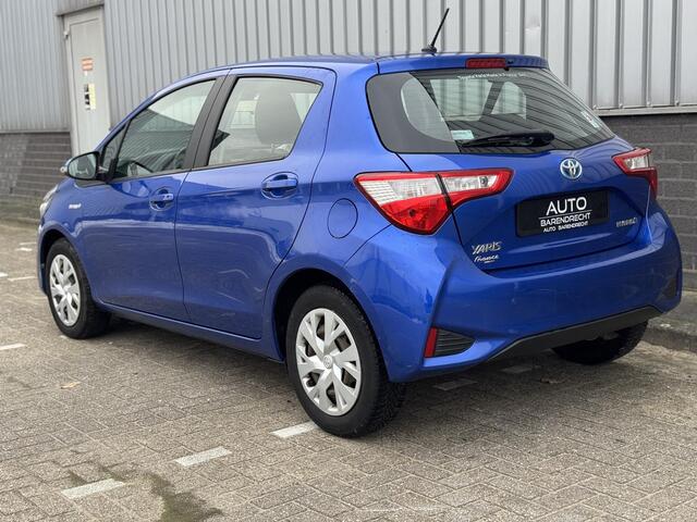 Toyota YARIS 1.5 Hybrid Business Plus Clima | Dealer onderhouden | Keyless