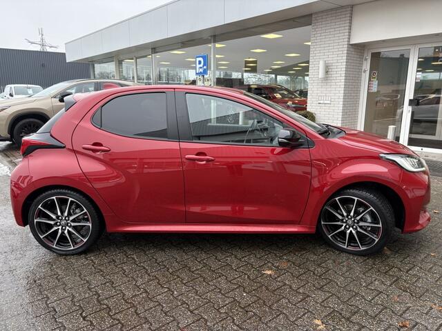 Toyota YARIS 1.5 Hybrid GR Sport | Stuur + Stoelverwarming | Navigatie |