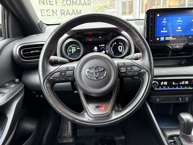 Toyota YARIS 1.5 Hybrid GR Sport | Stuur + Stoelverwarming | Navigatie |