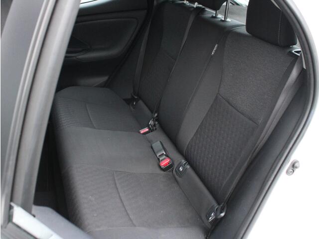 Toyota YARIS 1.5 Hybrid TeamNL Automaat, Cruise en Climate Control, Carplay/Android Auto