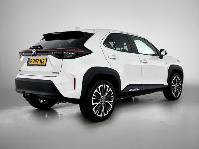 Toyota YARIS Cross 1.5 Hybrid Executive | 1e Eigenaar | NIEUW GELEVERD & ONDERHOUDEN | Trekhaak | JBL | Stoelverwarming |