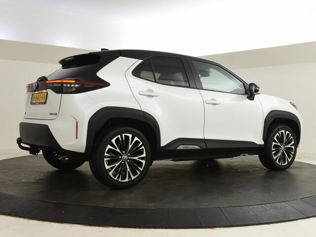 Toyota YARIS Cross 1.5 Hybrid Executive | JBL | Head Up | Parkeersensoren V + A