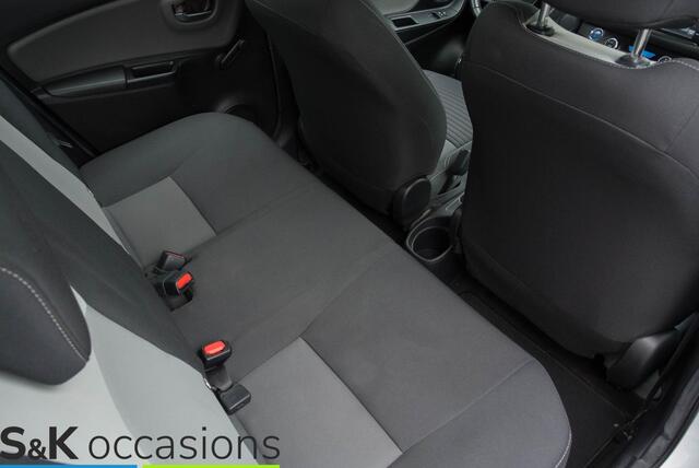 Toyota YARIS 1.5 Hybrid NAVI Cruise Keyless PDC