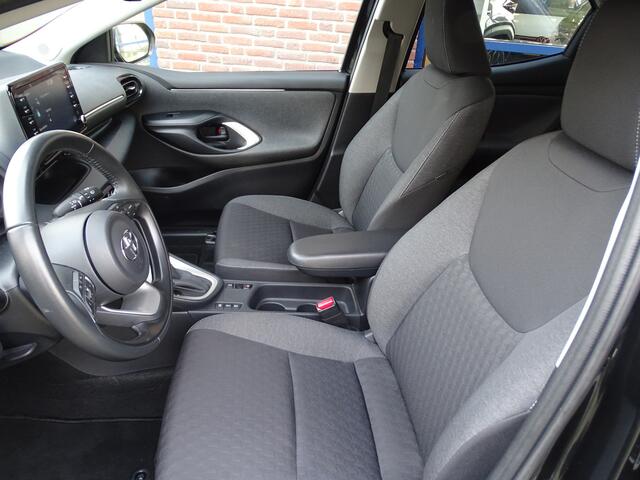 Toyota YARIS 1.5 Hybrid Dynamic