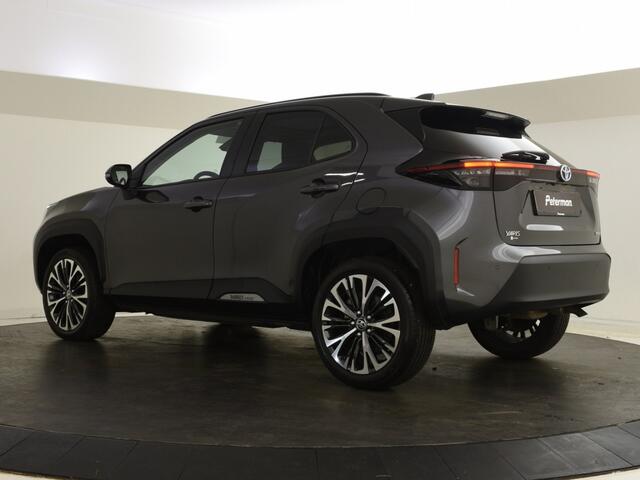 Toyota YARIS Cross 1.5 Hybrid Executive | Panoramadak | Parkeersensoren V+A |
