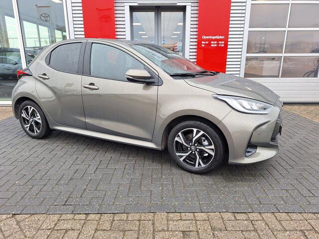 Toyota YARIS 1.5 Hybrid 115 Dynamic met Comfort Pack Limited