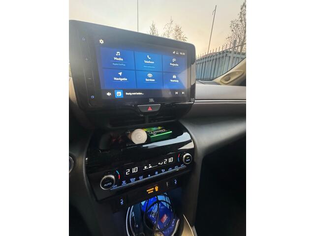 Toyota YARIS CROSS 1.5 HYBRID EXECUTIVE I AUTOMAAT I P-CAMERA I APPLE CARPLAY I CLIMATE CONTROL