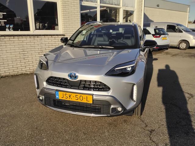 Toyota YARIS Cross 1.5 Hybrid Adventure Two tone