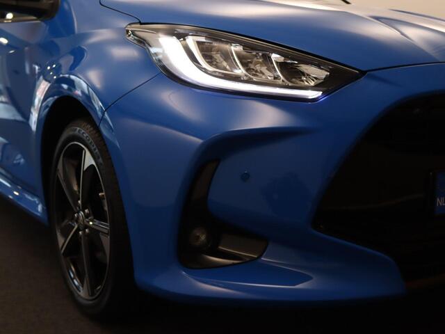 Toyota YARIS 1.5 Hybrid 130 Launch Edition - FACELIFT MODEL - HEAD UP DISPLAY - DODEHOEK DETECTIE - PANORAMADAK - JBL AUDIO - NAVIGATIE - PARKEERSENSOREN VOOR/ ACHTER - VOORSTOELEN VERWARMD - STUUR VERWARMD - BEIDE STOELEN IN HOOGTE VERSTELBAAR