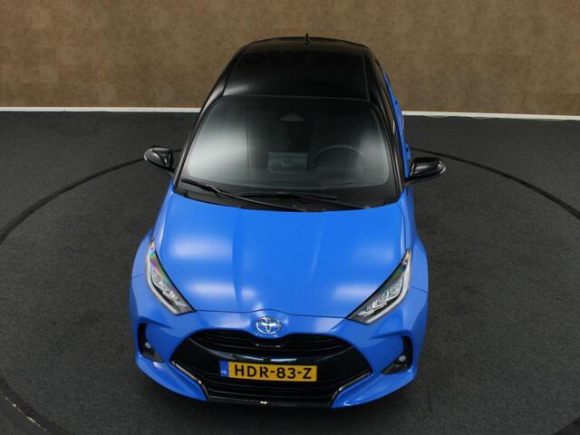 Toyota YARIS 1.5 Hybrid 130 Launch Edition - FACELIFT MODEL - HEAD UP DISPLAY - DODEHOEK DETECTIE - PANORAMADAK - JBL AUDIO - NAVIGATIE - PARKEERSENSOREN VOOR/ ACHTER - VOORSTOELEN VERWARMD - STUUR VERWARMD - BEIDE STOELEN IN HOOGTE VERSTELBAAR
