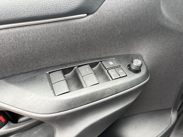 Toyota YARIS 1.5 Hybrid 115 First Edition