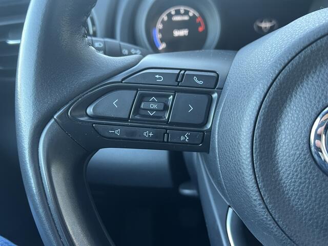 Toyota YARIS 1.5 VVT-i TeamNL | Keyless | Led | Adaptive Cruise